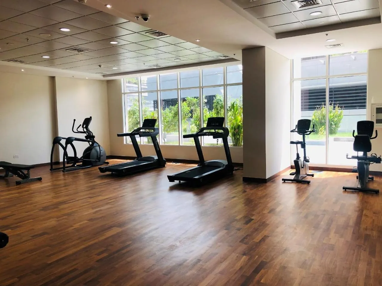Heaven Crest Vacation Homes Downtown - 3 Bedroom Suites 2 Minute Walk To Dubai Mall And Burj Khalifa Emirati Arabi Uniti