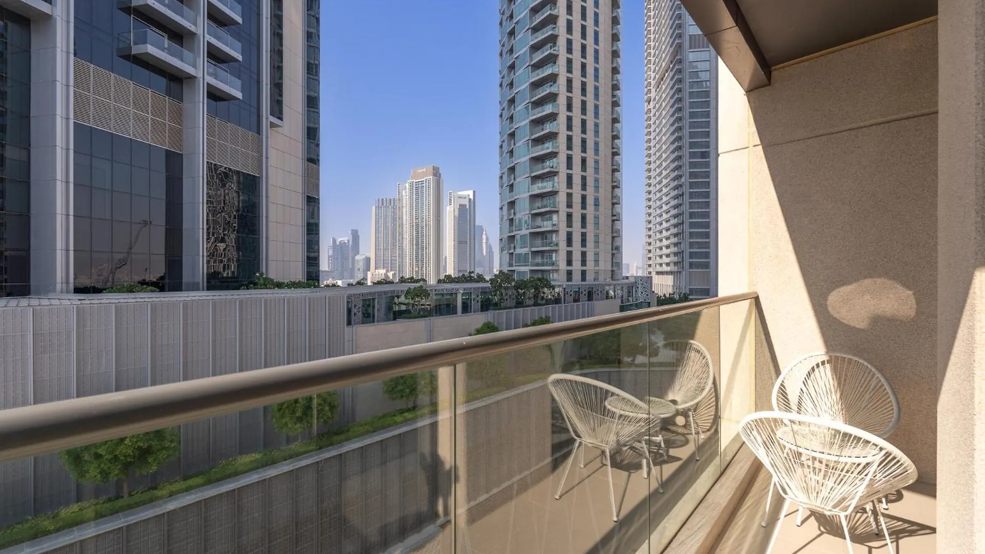 Appartamento Heaven Crest Vacation Homes Downtown - 3 Bedroom Suites 2 Minute Walk To Dubai Mall And Burj Khalifa Emirati Arabi Uniti