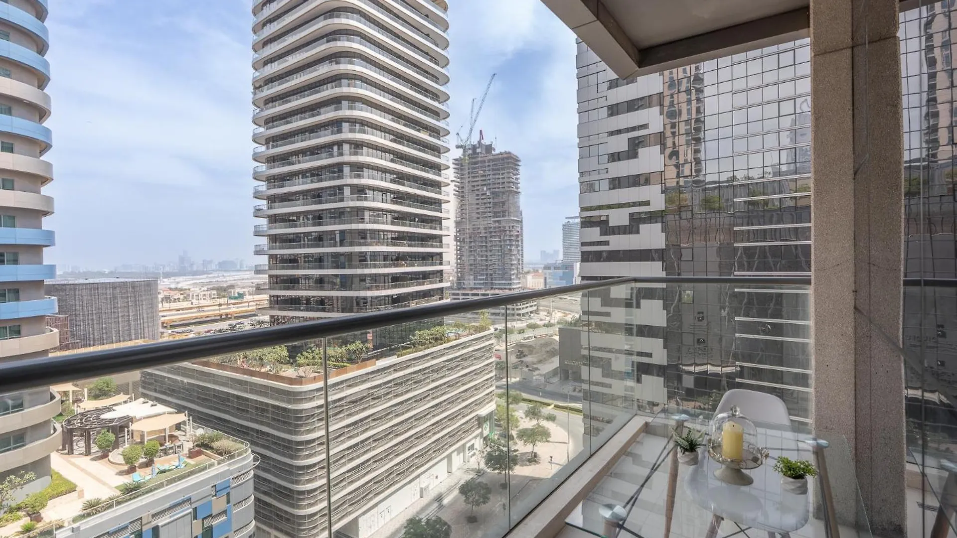 Appartamento Heaven Crest Vacation Homes Downtown - 3 Bedroom Suites 2 Minute Walk To Dubai Mall And Burj Khalifa