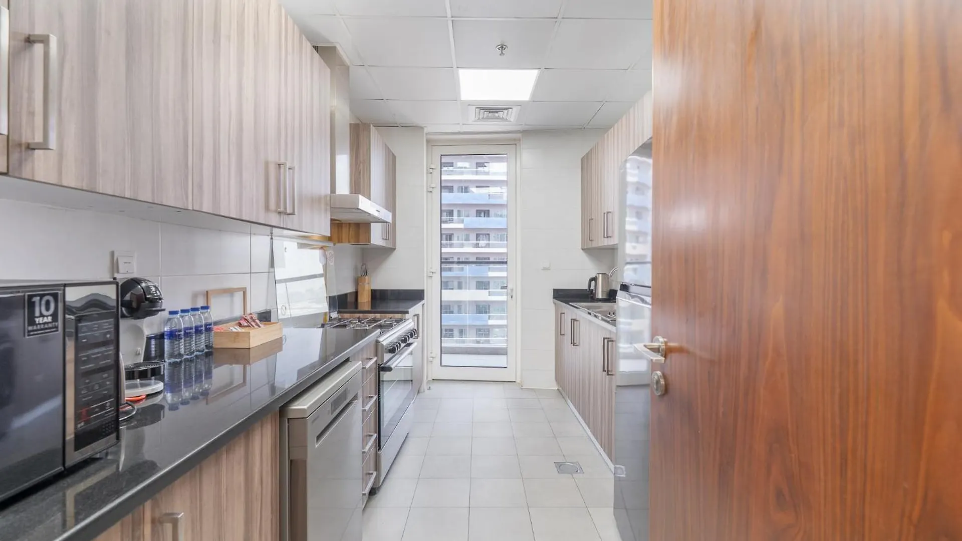 Heaven Crest Vacation Homes Downtown - 3 Bedroom Suites 2 Minute Walk To Dubai Mall And Burj Khalifa
